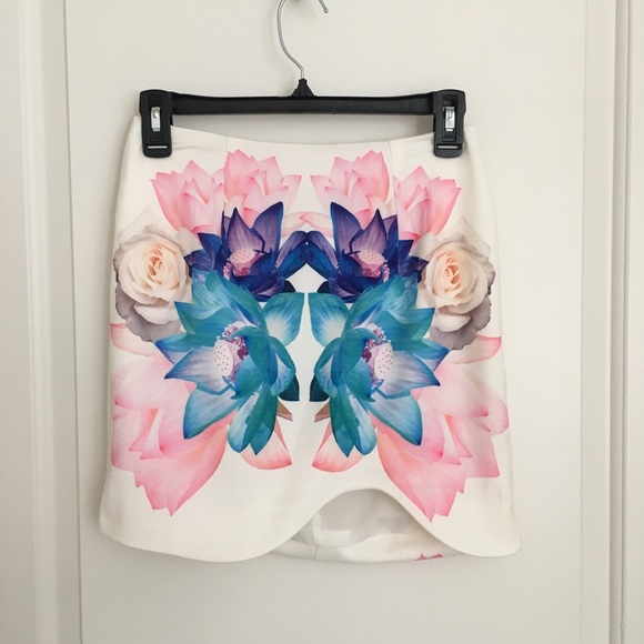 hello molly Dresses & Skirts - High waisted Mini Skirt